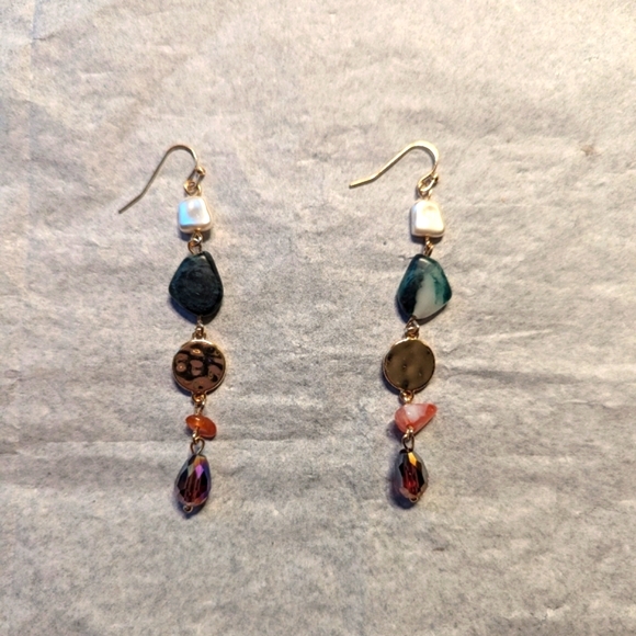 Style & Co Gold-Tone Disc Pearl Mixed Stone Linear 3 inch Drop Earrings NWT - Picture 3 of 6